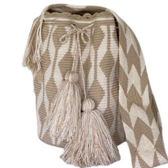 Diamond Pattern Wayuu Mochila Bag – Sand Tone
