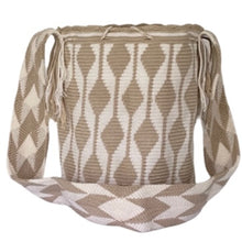 Load image into Gallery viewer, Beige Diamonds Wayuu Bucket Bag
