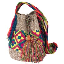 Load image into Gallery viewer, Heather beige Diamond Flower Wayuu Bucket Bag
