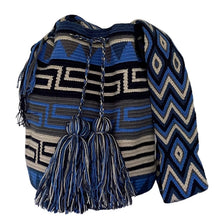 Load image into Gallery viewer, Blue Maze Wayuu Mochila Bag
