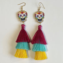 Load image into Gallery viewer, Long Skull Earrings
