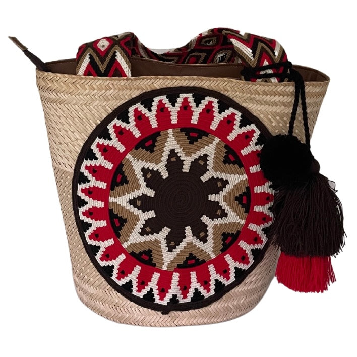 Wayuu Handwoven Zippered Palm Basket with Bold Geometric Medallion